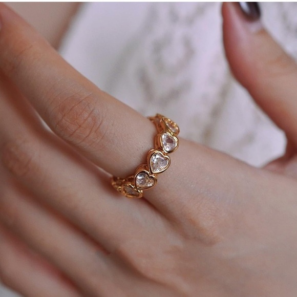 New! Crystal Heart 14K Gold Plated Ring (One Size) NWOT - Picture 2 of 4
